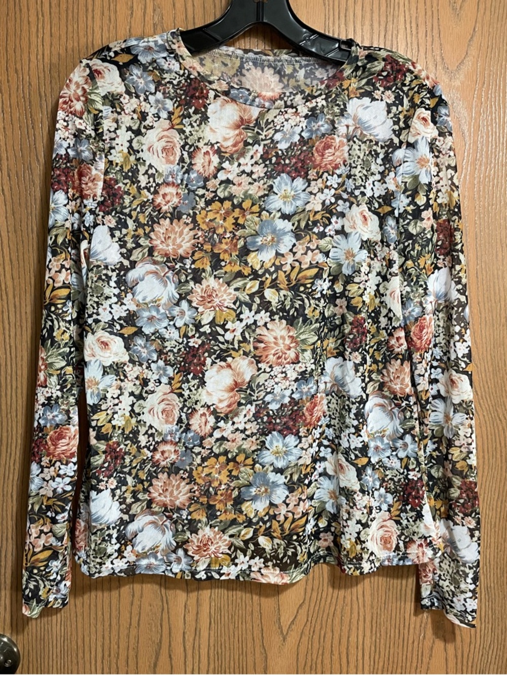 Floral Long-Sleeve Mesh Tee